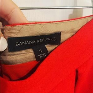 banana republic red skirt, with pockets
